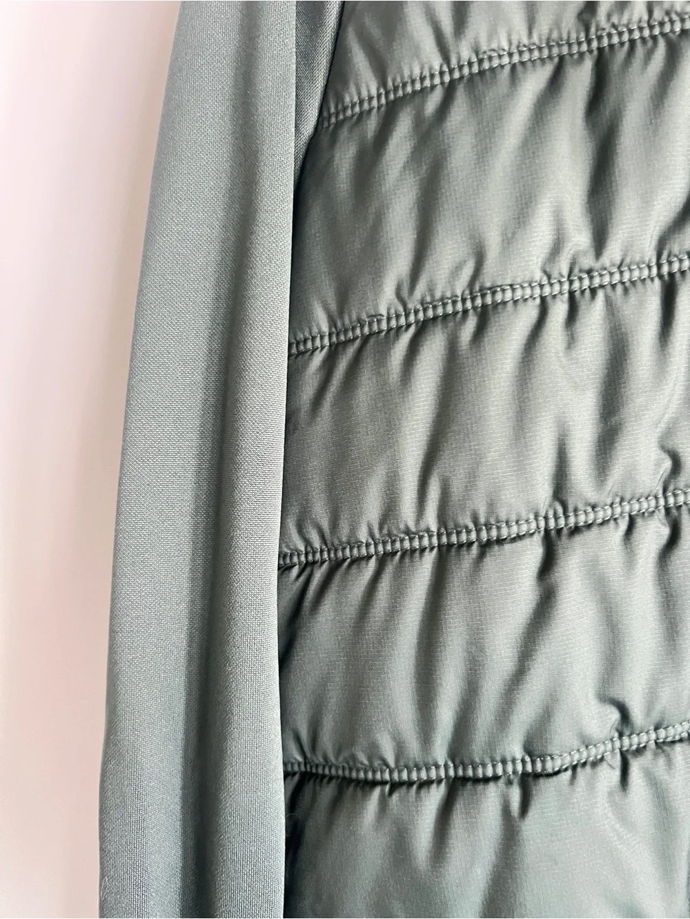Nike lightweight hooded